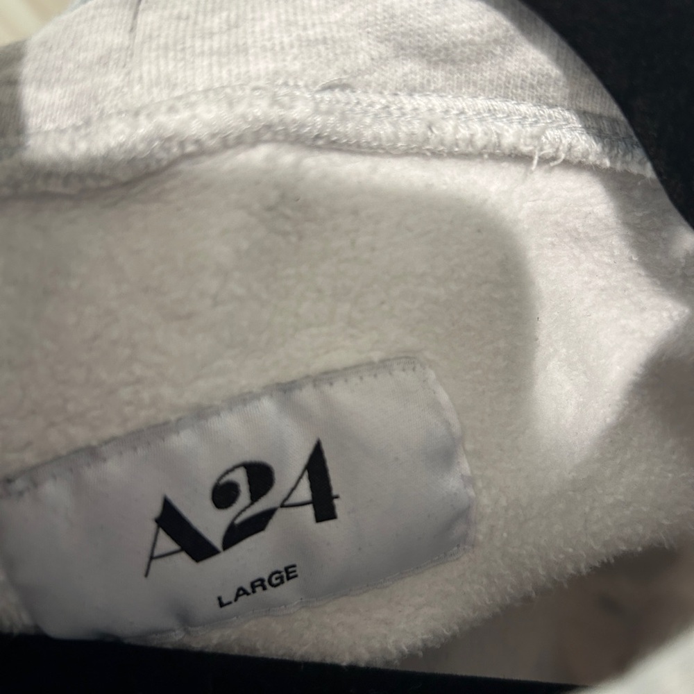 A24 “Grey Dots” Flower Sweatshirt - Picture 4 of 4